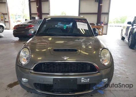 2008 Mini Cooper S Clubman from USA, damaged, VIN WMWMM33518TP87563